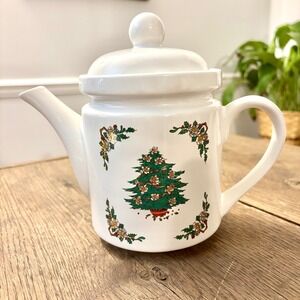 Vintage Christmas Tea Pot from Wang's International 1980s Gold Christmas Tree